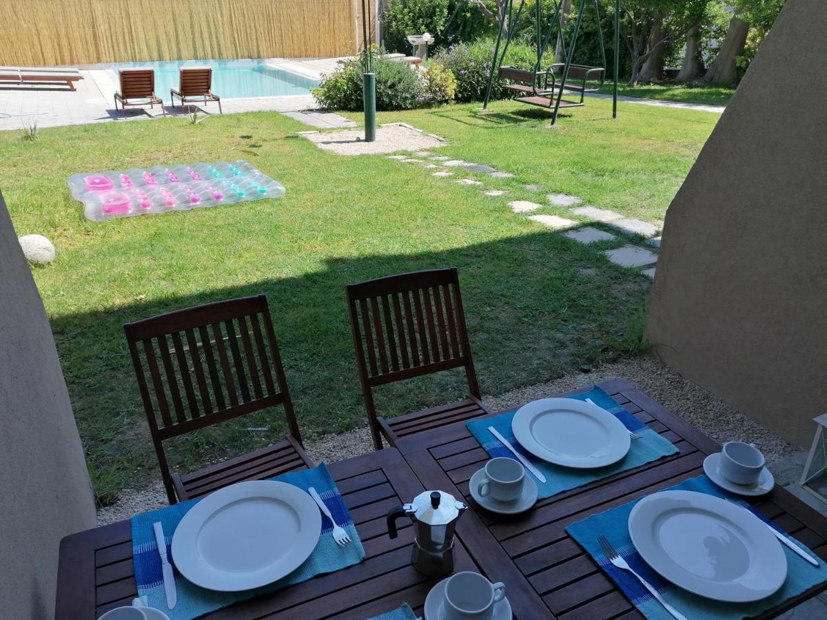Endless Summer Pool Flat Ixia  Bagian luar foto
